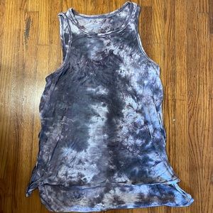 Lululemon Long for Length Tank
Diamond Dye Glacier Grey Moonwalk